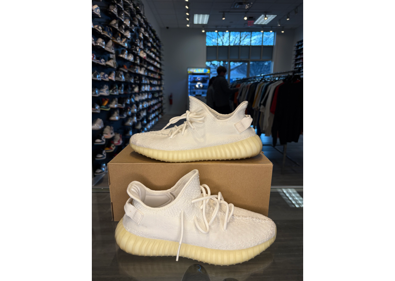 Yeezy Boost 350 V2 Cream White / Triple White - USED