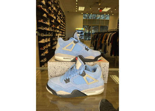 Air Jordan 4 Retro GS University Blue