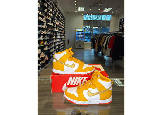 Wmns Dunk High University Gold Orange - Used