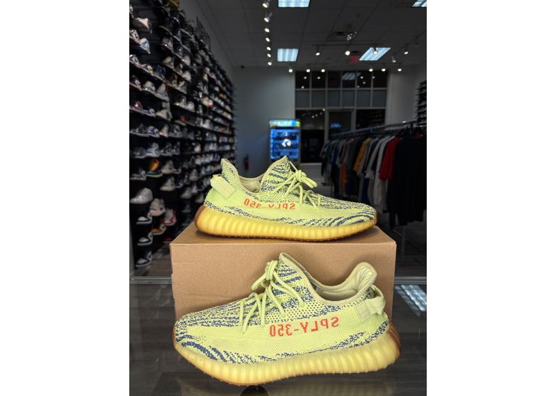 Yeezy Boost 350 V2 Semi Frozen Yellow - Used