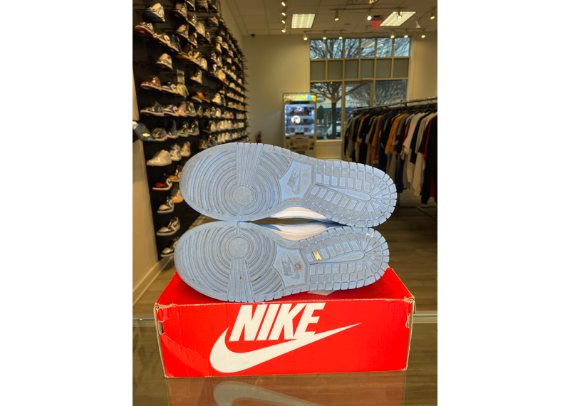 Dunk Low UNC - USED