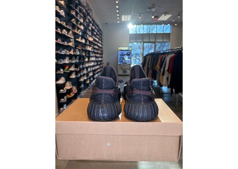 Yeezy Boost 350 V2 Black Reflective - USED / NO BOX