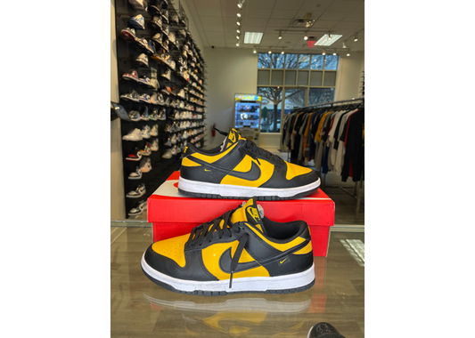 Dunk Low Reverse Goldenrod 2024 - USED