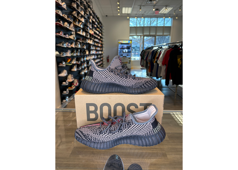 Yeezy Boost 350 V2 Yechell - USED