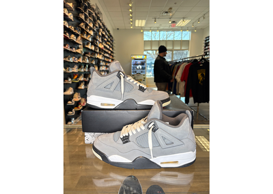 Air Jordan 4 Retro Cool Grey - USED