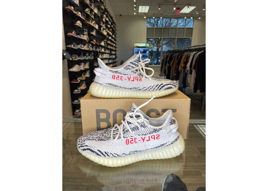 Yeezy Boost 350 V2 Zebra - USED