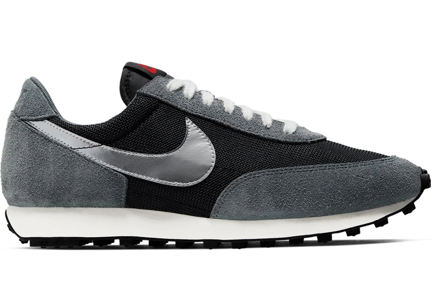 Nike Daybreak Metallic Silver